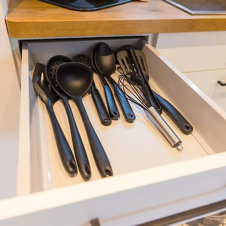 Tropengefluester Penthouse In Hof, Whirlpool, Balkon, Webergrill, Digital Checkin, Parkplatz, Wlan330mbit Apartment *