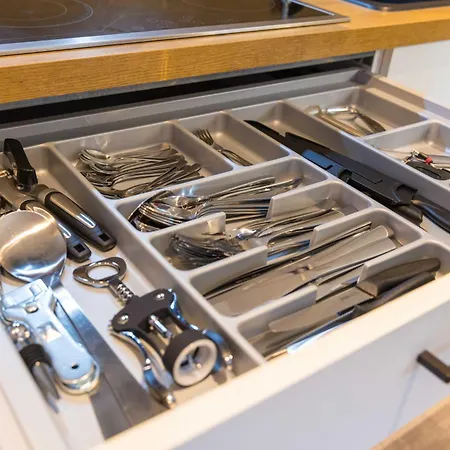 Tropengefluester Penthouse In Hof, Whirlpool, Balkon, Webergrill, Digital Checkin, Parkplatz, Wlan330mbit Daire