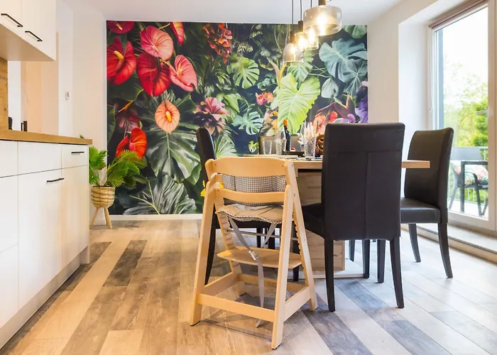Tropengefluester Penthouse In Hof, Whirlpool, Balkon, Webergrill, Digital Checkin, Parkplatz, Wlan330mbit Daire *